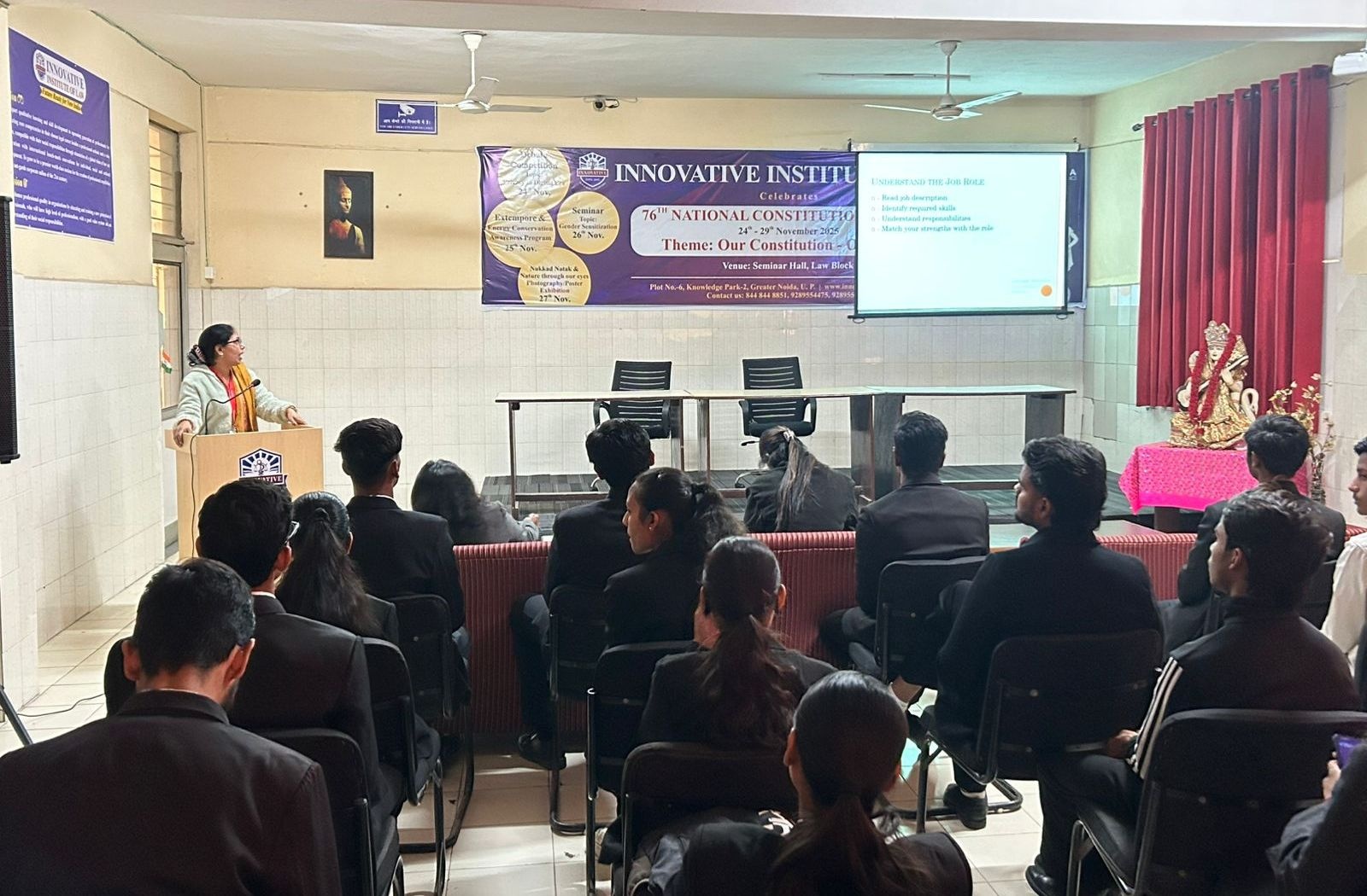 Students in CV Preparation Session
