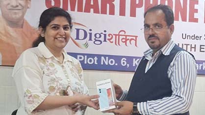 Smartphone Distribution 13 Sep Photo 4